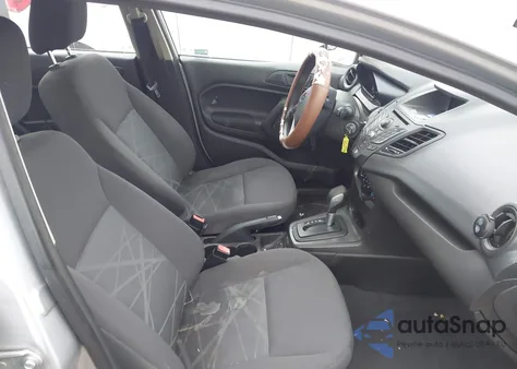 2015 Ford Fiesta S z USA, uszkodzony, nr VIN 3FADP4AJXFM133047